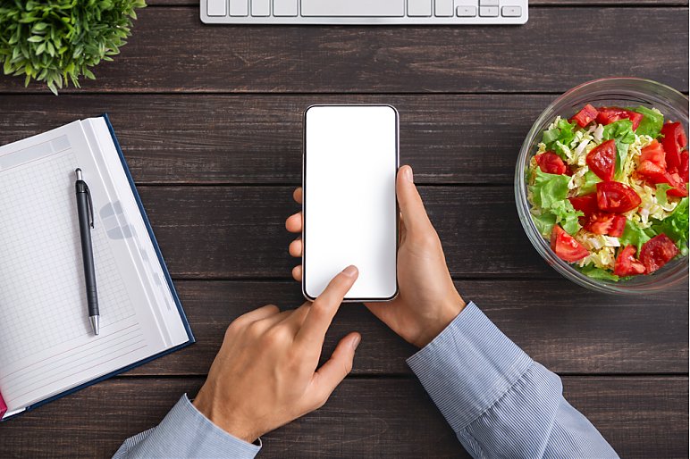 Kalkulator kalorii - jak wyliczyć zapotrzebowanie kaloryczne?