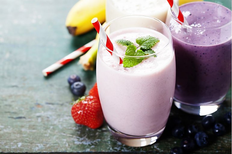 Koktajle na odchudzanie - 10 przepisów na fit śniadanie