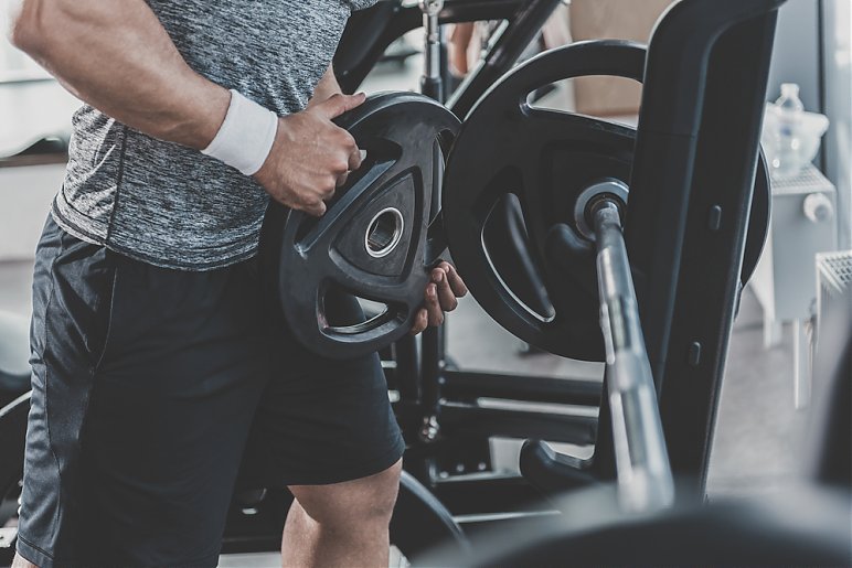 Kalkulator ciężaru maksymalnego - jak obliczyć ciężar maksymalny?