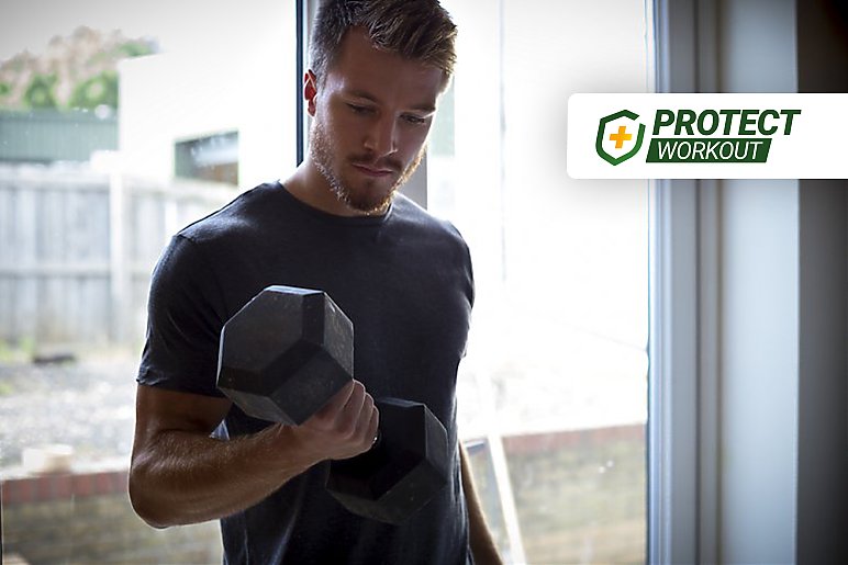 Czy można zbudować masę trenując w domu?